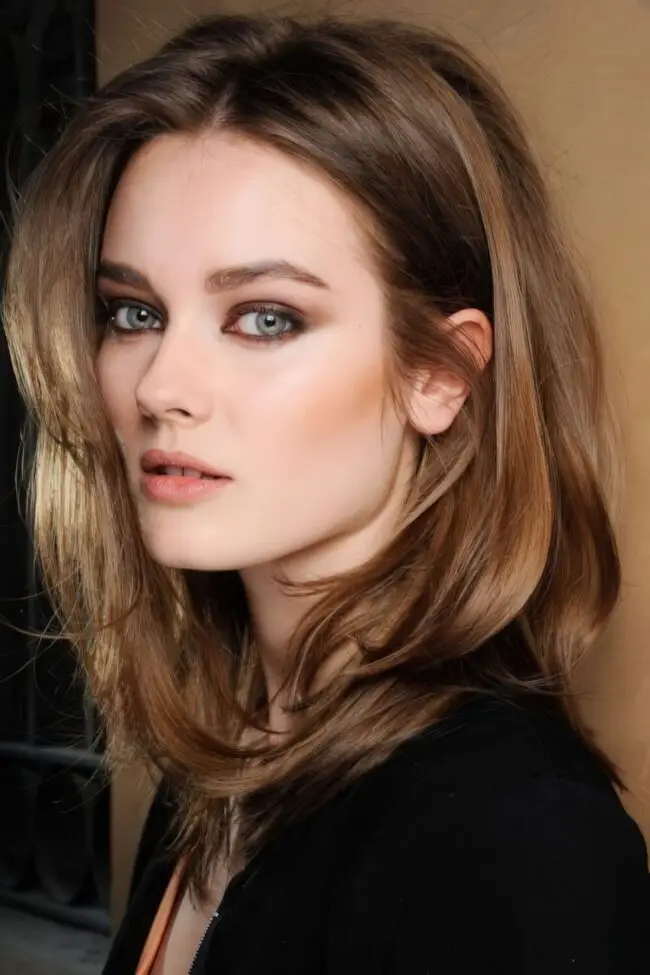 Enchanting Smokey Eye with Radiant Glow