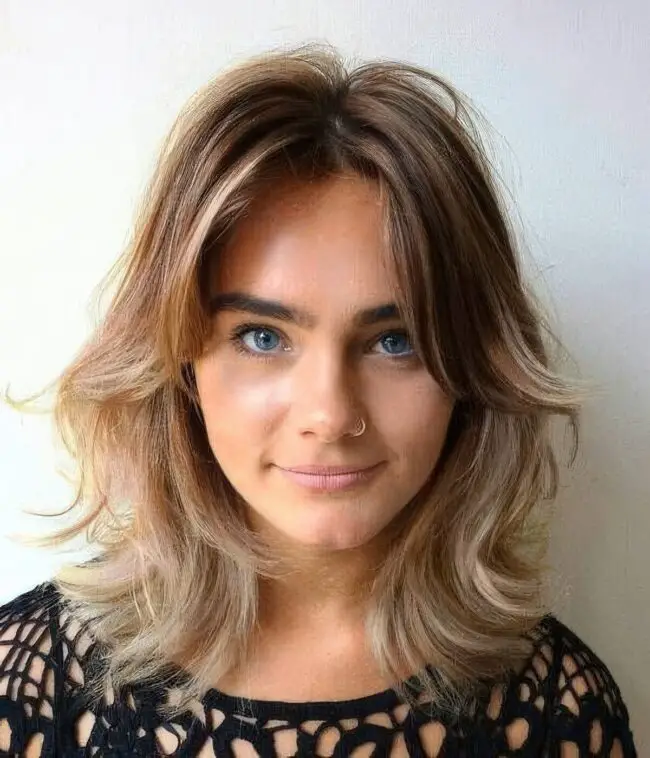 Caramel Highlights on Lively Shag Cut