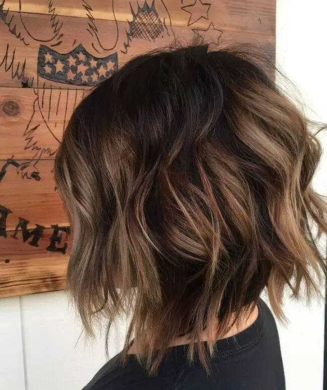 Wavy Bob with Rich Highlights