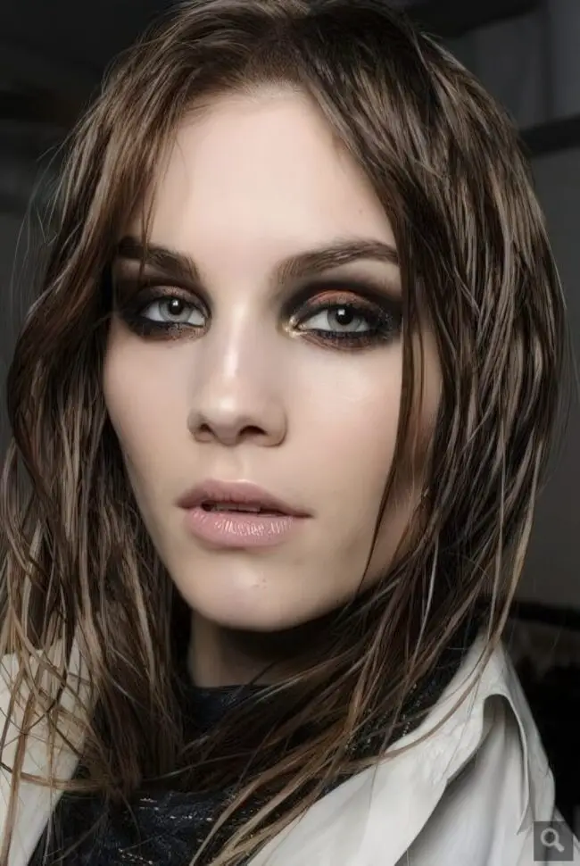 Charcoal Brown Smokey Eye with Metallics